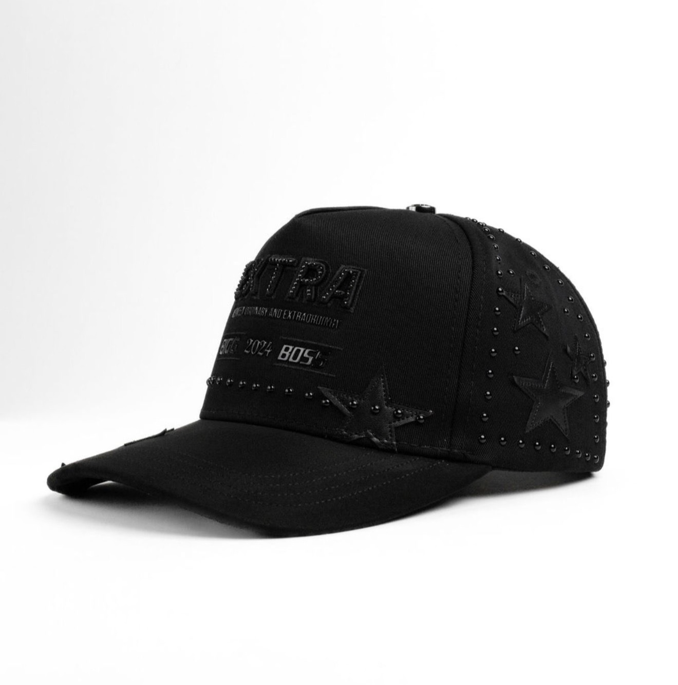 EXTRA BLACK