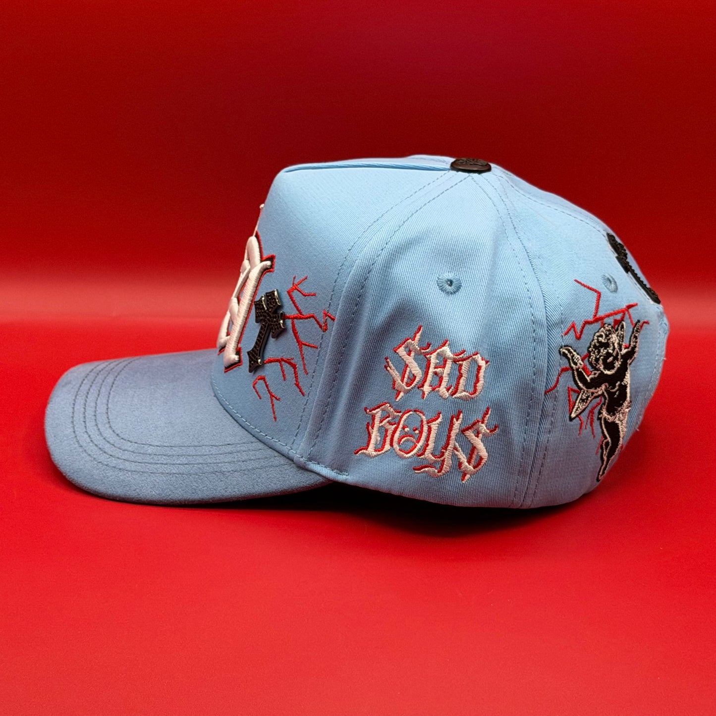 LA BLUE