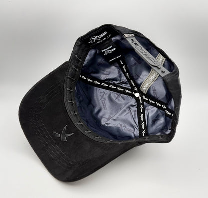 NY CRUCES ALL BLACK CRYSTALS