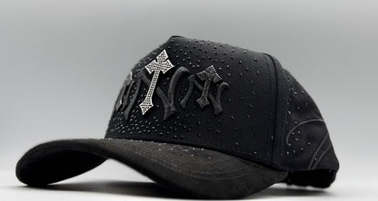 NY CRUCES ALL BLACK CRYSTALS